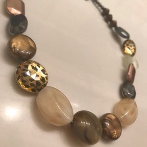 FINAL PRICE DROP! NWOT Premier Necklace